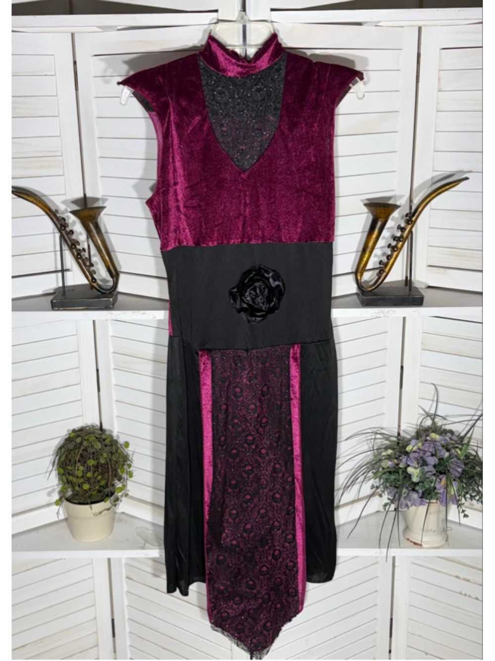 Vintage 90s gothic Goddess costume dress black lace burgundy velvet witchy Vamp